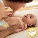 Pampers Premium Protection Baby Nappies, Size 0 Micro (1.5-2.5 kg) Carrying Pack, Pack of 1 (1 x 24 Items) - Image 3